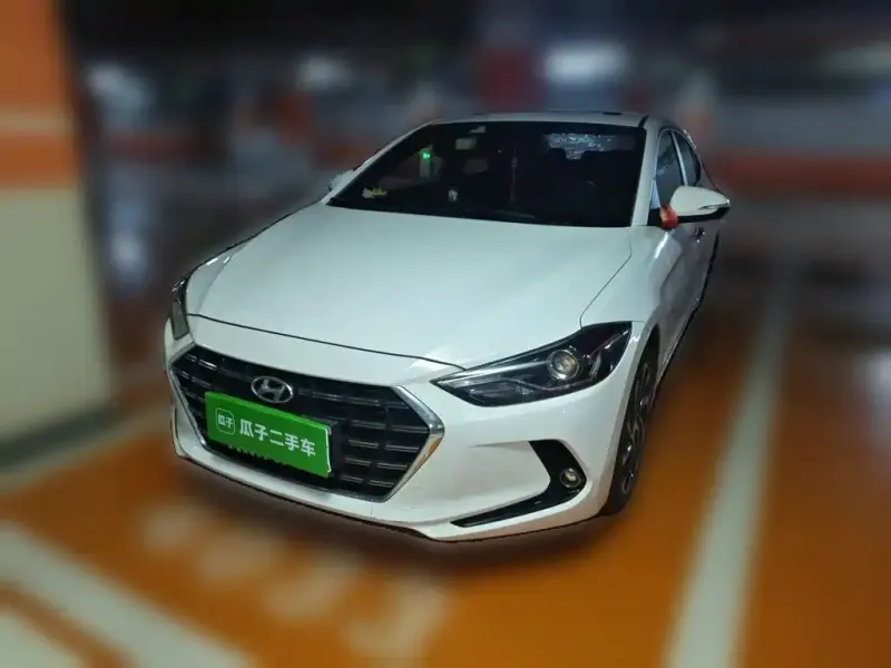 Hyundai Elantra, 2020