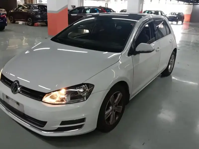 Volkswagen Golf, 2015