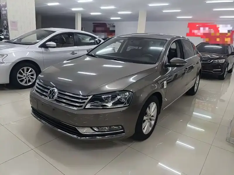 Volkswagen Magotan, 2015