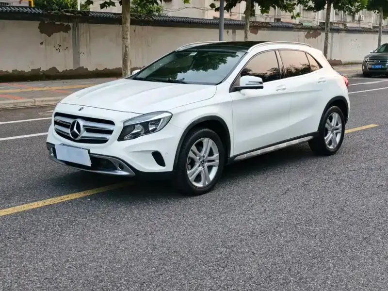 Mercedes-Benz GLA, 2017