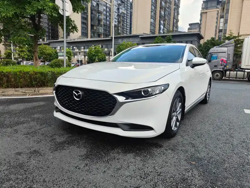 Mazda 3 Axela, 2021