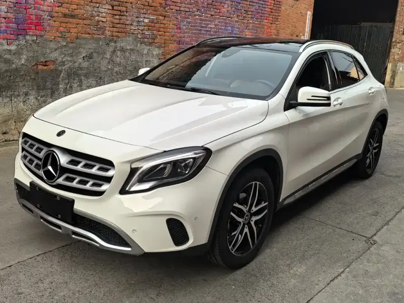 Mercedes-Benz GLA, 2018