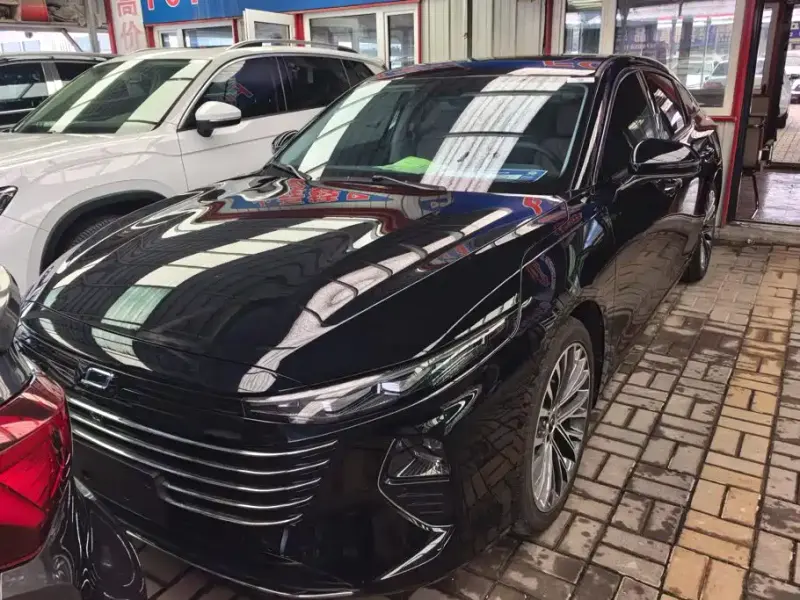 Bestune B70, 2025
