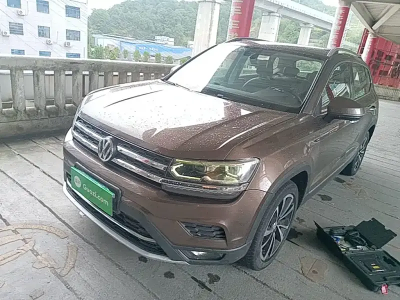 Volkswagen Tharu Volkswagen Tharu 2020 Facelift 330TSI 4WD Luxury Edition PLUS China VI, 2020 — фото 1