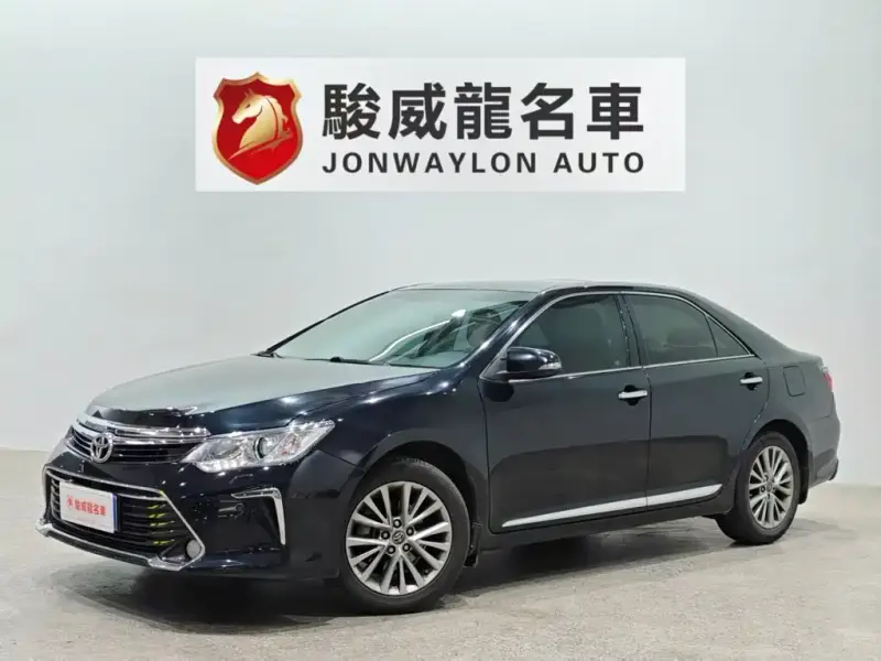 Toyota Camry, 2017