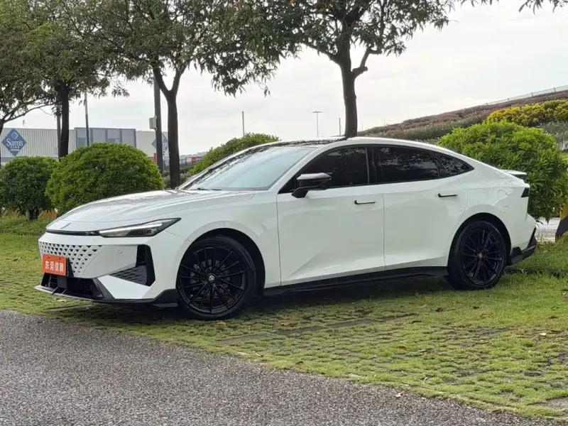 Changan UNI-V, 2024