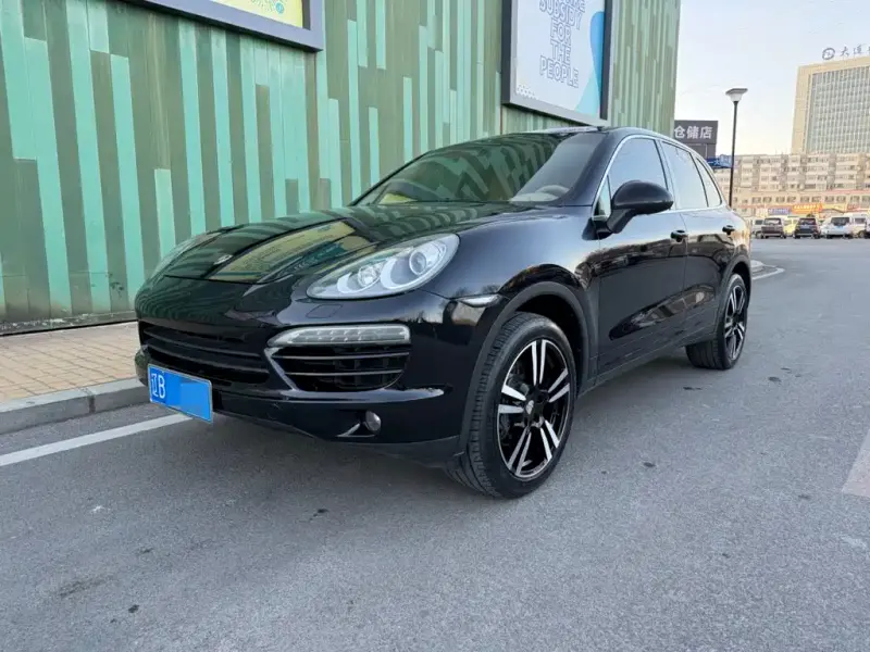 Porsche Cayenne, 2011