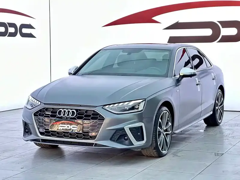 Audi A4L, 2021
