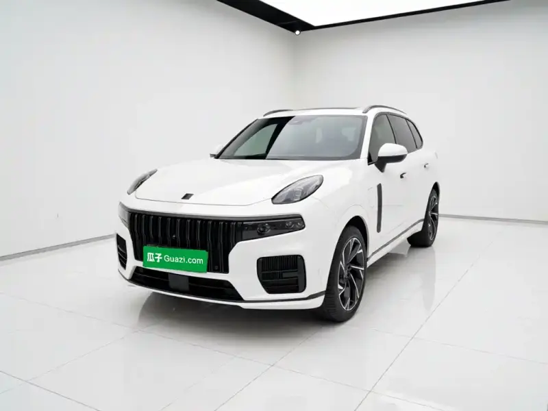 Lynk & Co 09 EM-P, 2022