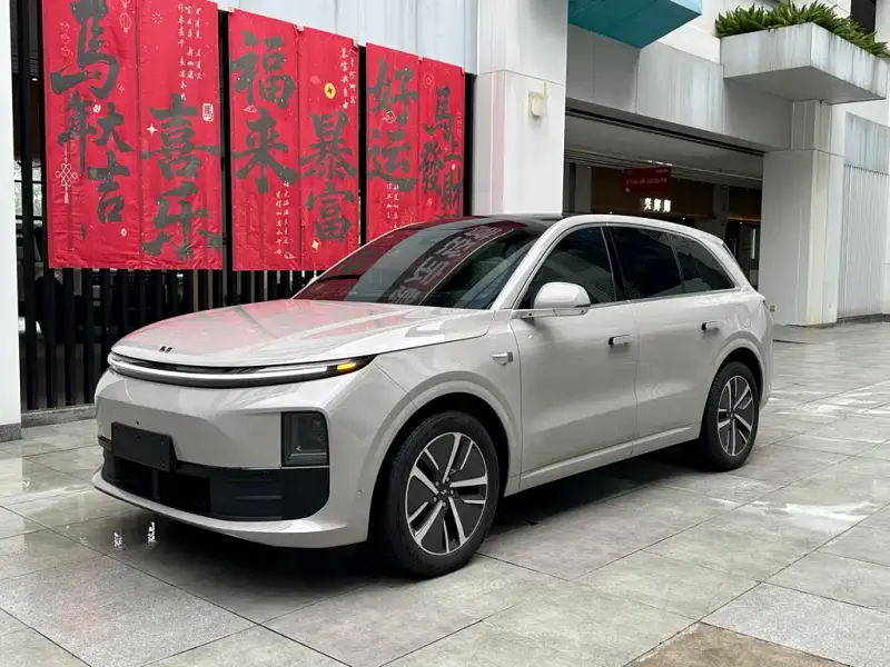 Li Auto Li L6, 2025