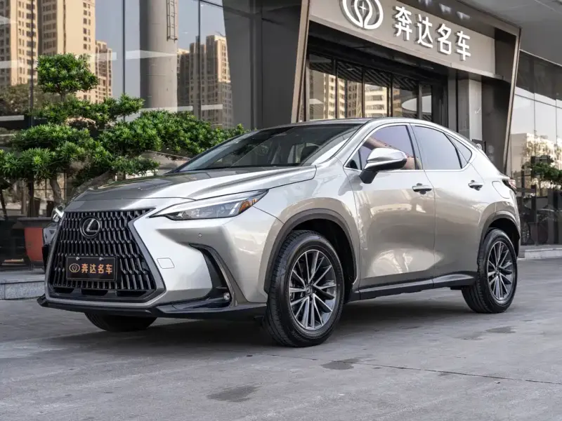 Lexus NX, 2023