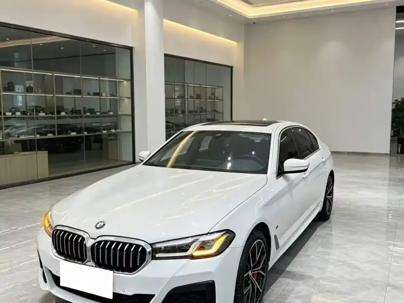 BMW 5 Series, 2024