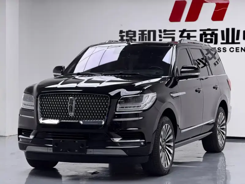 Lincoln Navigator, 2021