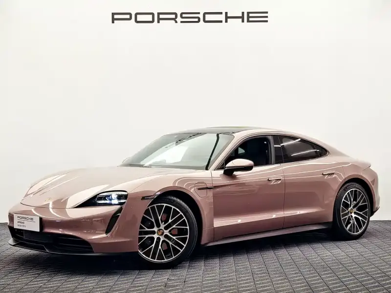 Porsche Taycan, 2021
