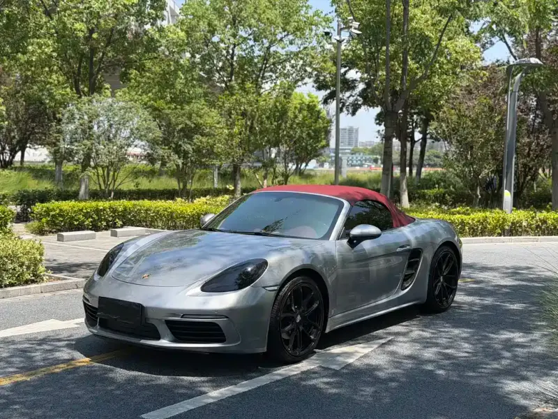 Porsche 718, 2018