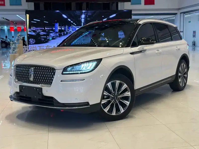 Lincoln Corsair, 2022