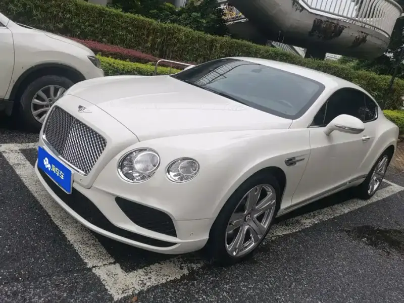 Bentley Continental, 2015