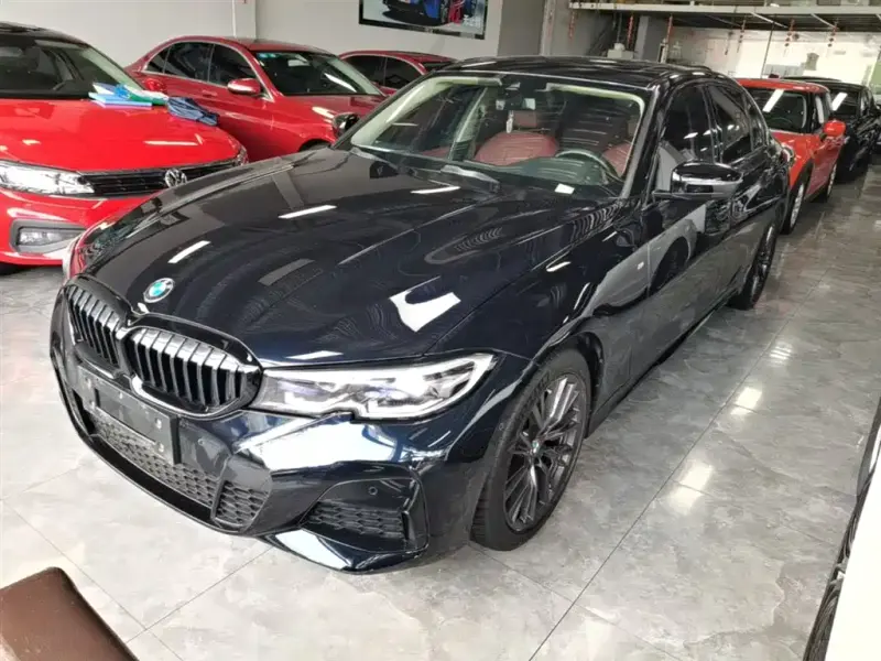 BMW 3 Series, 2022
