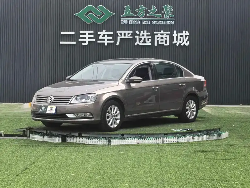 Volkswagen Magotan, 2013