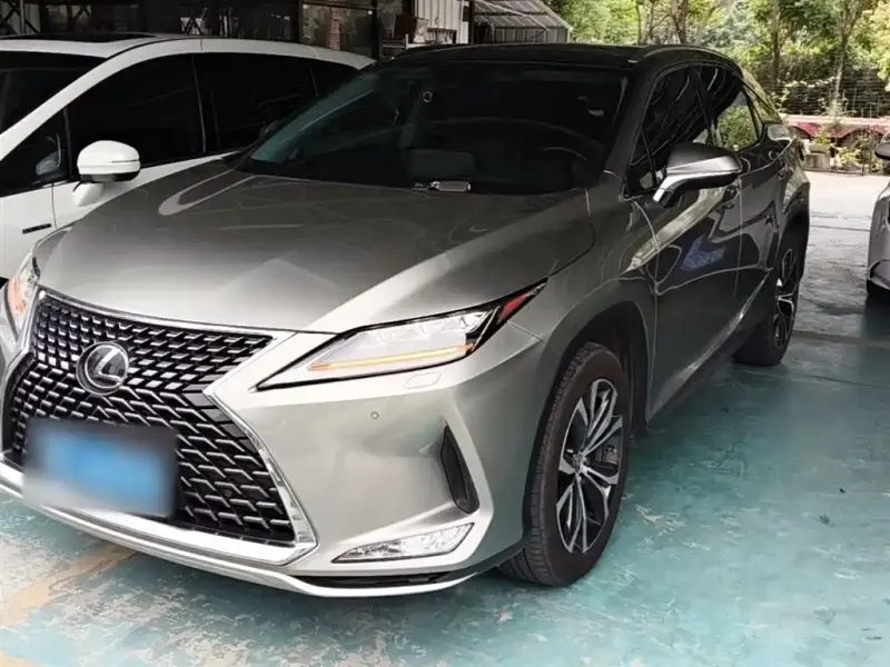 Lexus RX, 2021