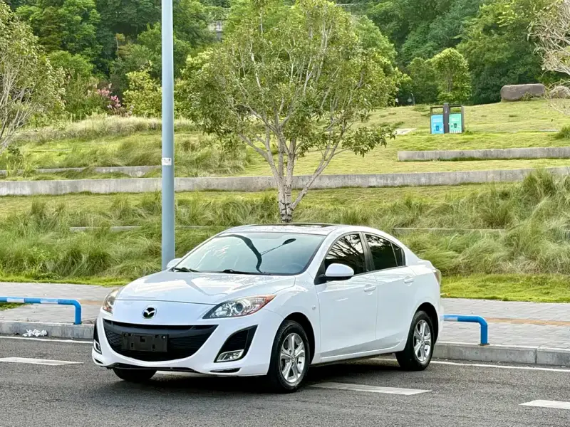 Mazda 3 Xingcheng, 2014