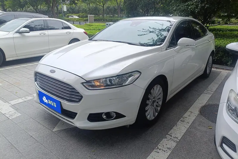 Ford Mondeo, 2013