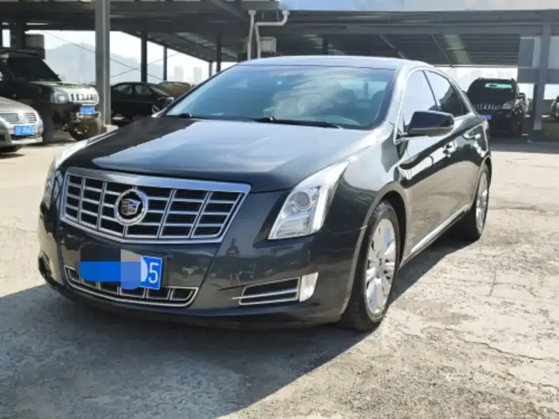 Cadillac XTS, 2013