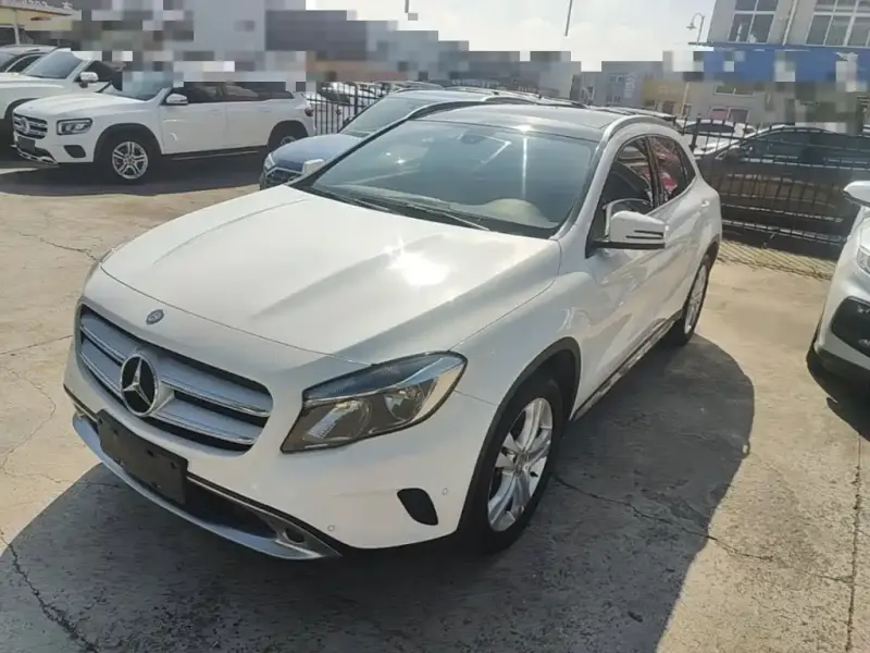 Mercedes-Benz GLA Mercedes-Benz GLA 2015 GLA 200 Dynamic Type, 2015 — фото 1