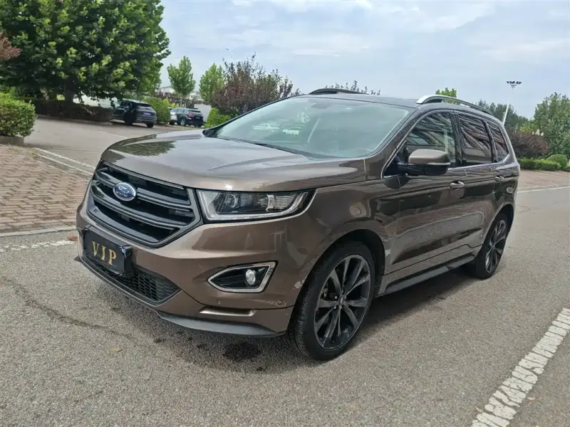 Ford Edge, 2015