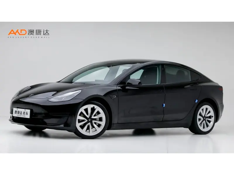 Tesla Model 3, 2022