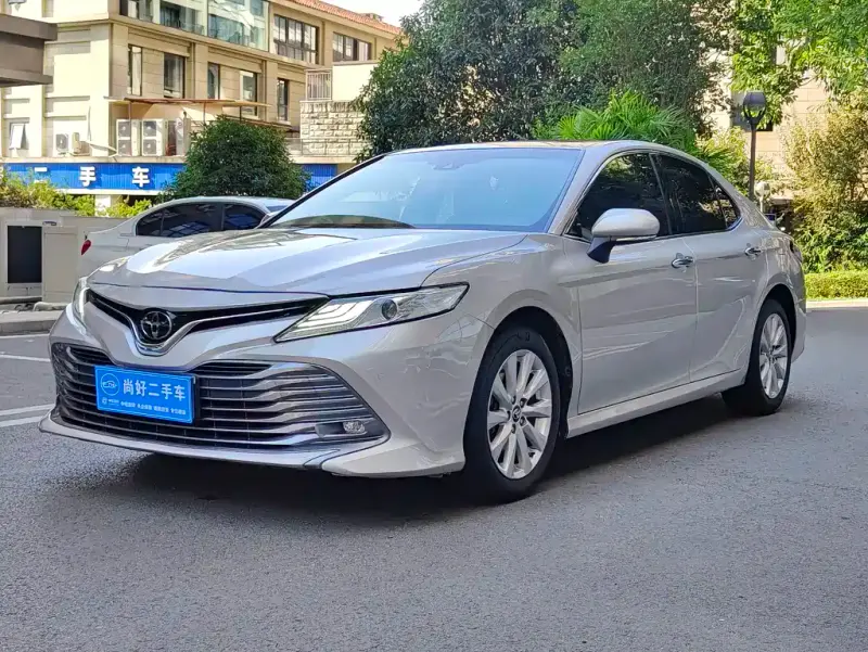 Toyota Camry, 2018