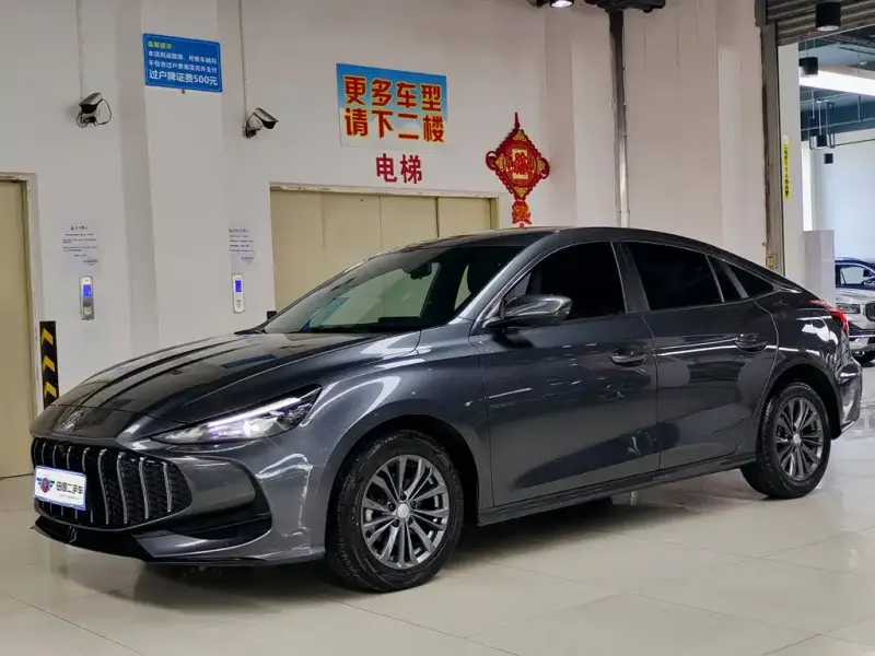 MG MG5, 2026