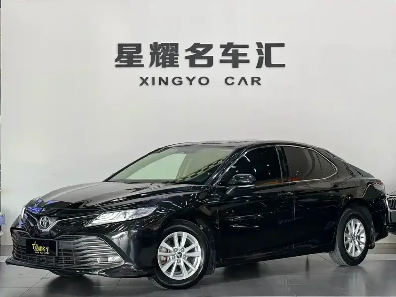 Toyota Camry, 2018