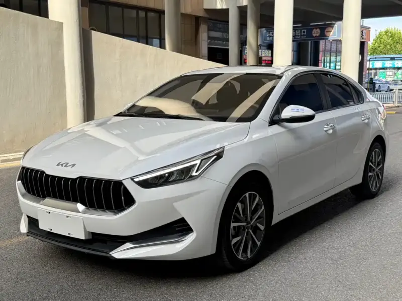 Kia K3, 2022