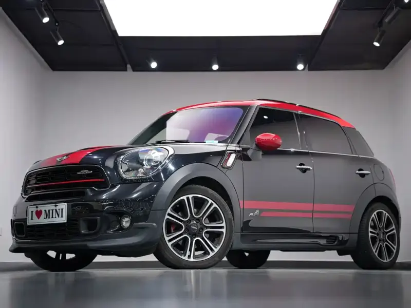 MINI JCW Countryman, 2016