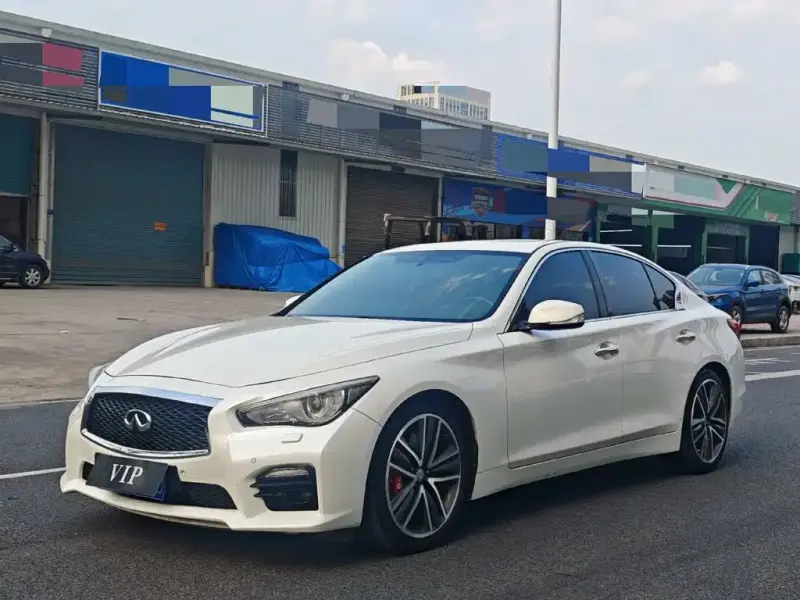 Infiniti Q50, 2014