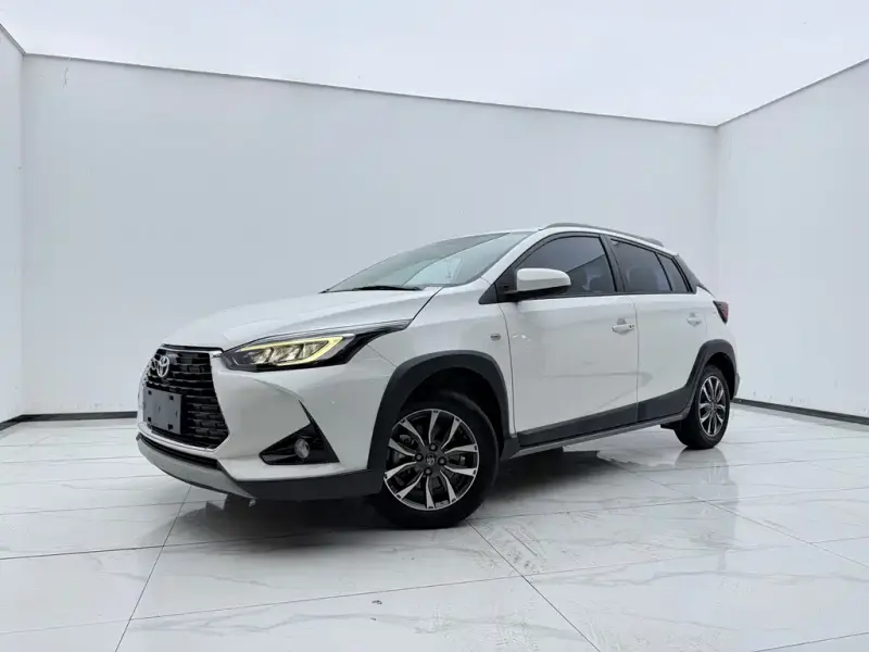 Toyota Yaris L, 2022
