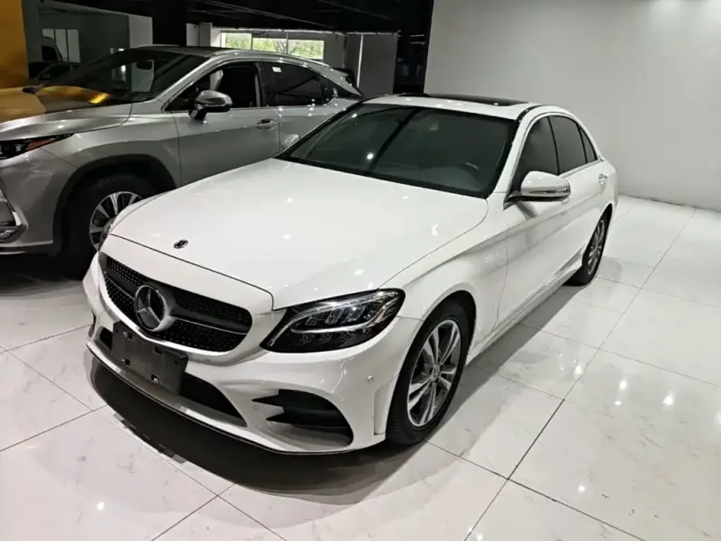 Mercedes-Benz C-Class Mercedes-Benz C-Class 2020 Facelift C 200 L Fashion Type Sport Edition, 2020 — фото 1