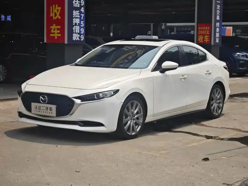 Mazda 3 Axela, 2021