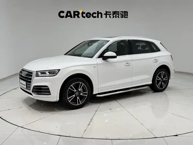 Audi Q5L, 2019