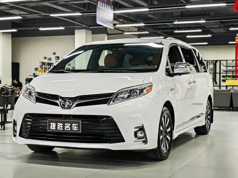 Toyota Sienna, 2018