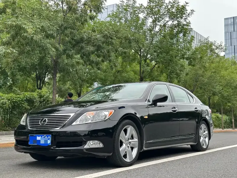 Lexus LS, 2007