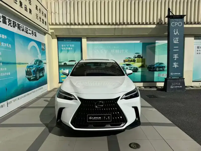 Lexus NX, 2026