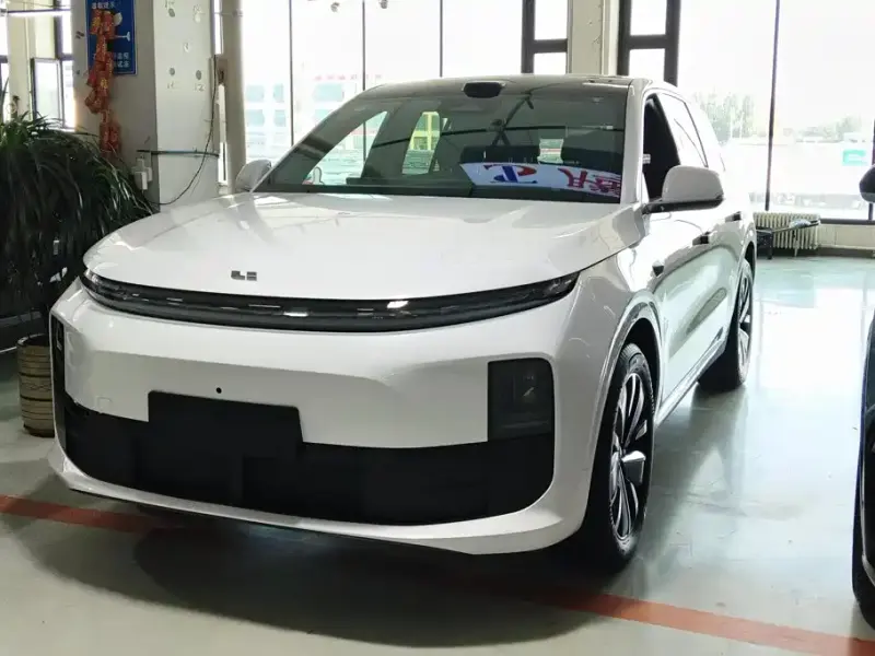 Li Auto Li L6, 2026