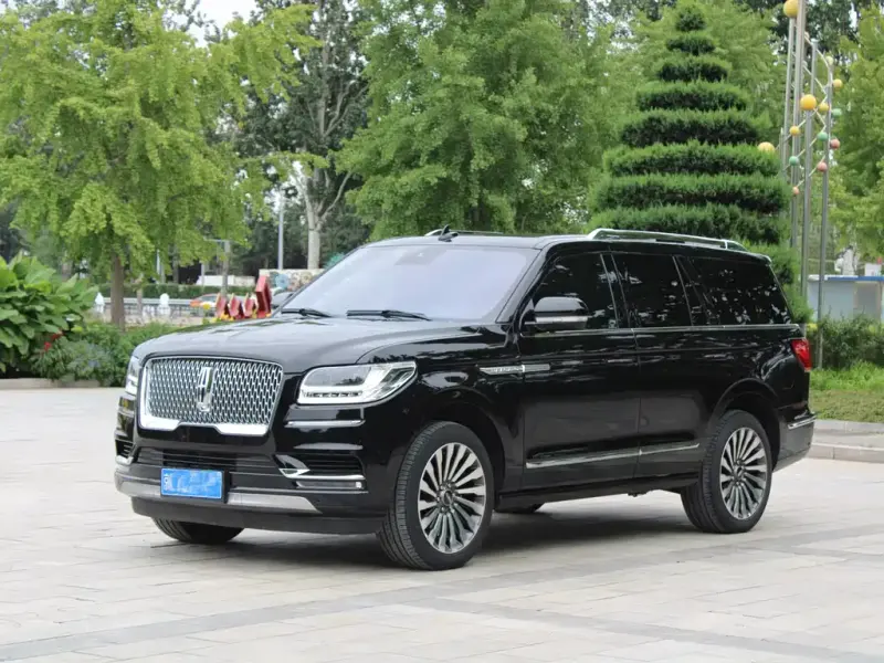 Lincoln Navigator, 2021