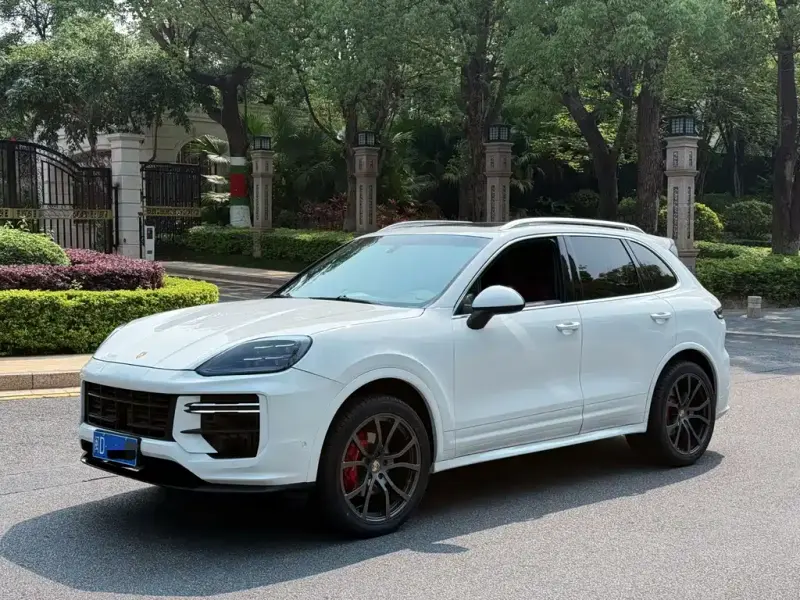 Porsche Cayenne, 2012