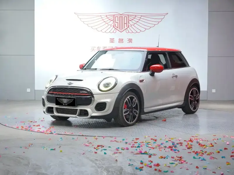 MINI JCW, 2021