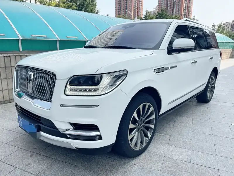 Lincoln Navigator, 2019