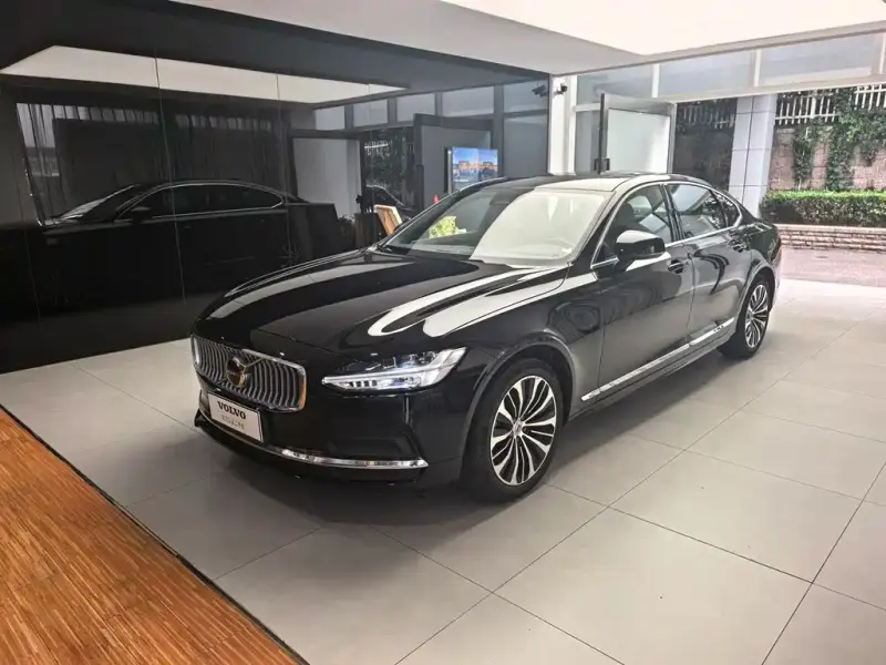 Volvo S90, 2025