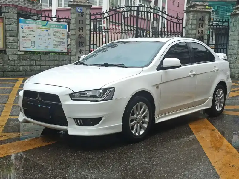 Mitsubishi Lancer EX, 2013